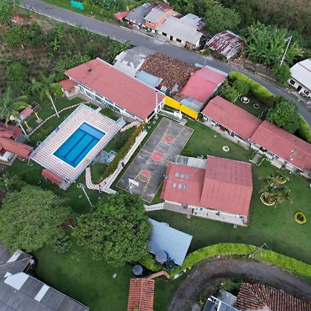 Chalet Villa Alejandra de Pilar Quimbaya Exterior foto